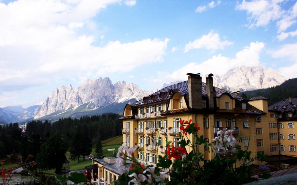 Cortina D'Ampezzo - Dolomiti un mondo